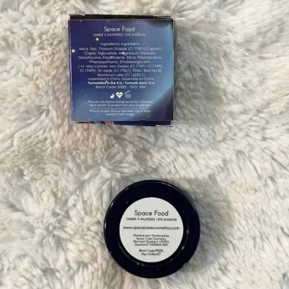 Space Case Cosmetics Eyeshadow, Space Food - Brown Shadow - New in Box